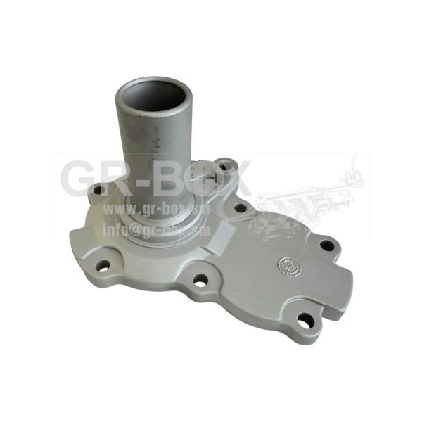 Front cover for Getrag 265/5 gearbox