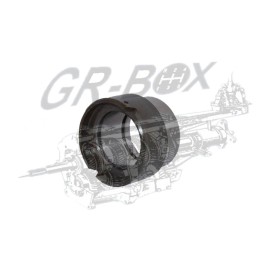 Ford clutch bearing carrier for ZF S5-18/3 gearbox
