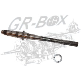 Long splined output mainshaft for ZF S5-18/3 gearbox